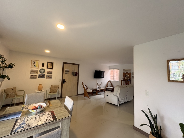 Apartamento en Calasanz, Medellín